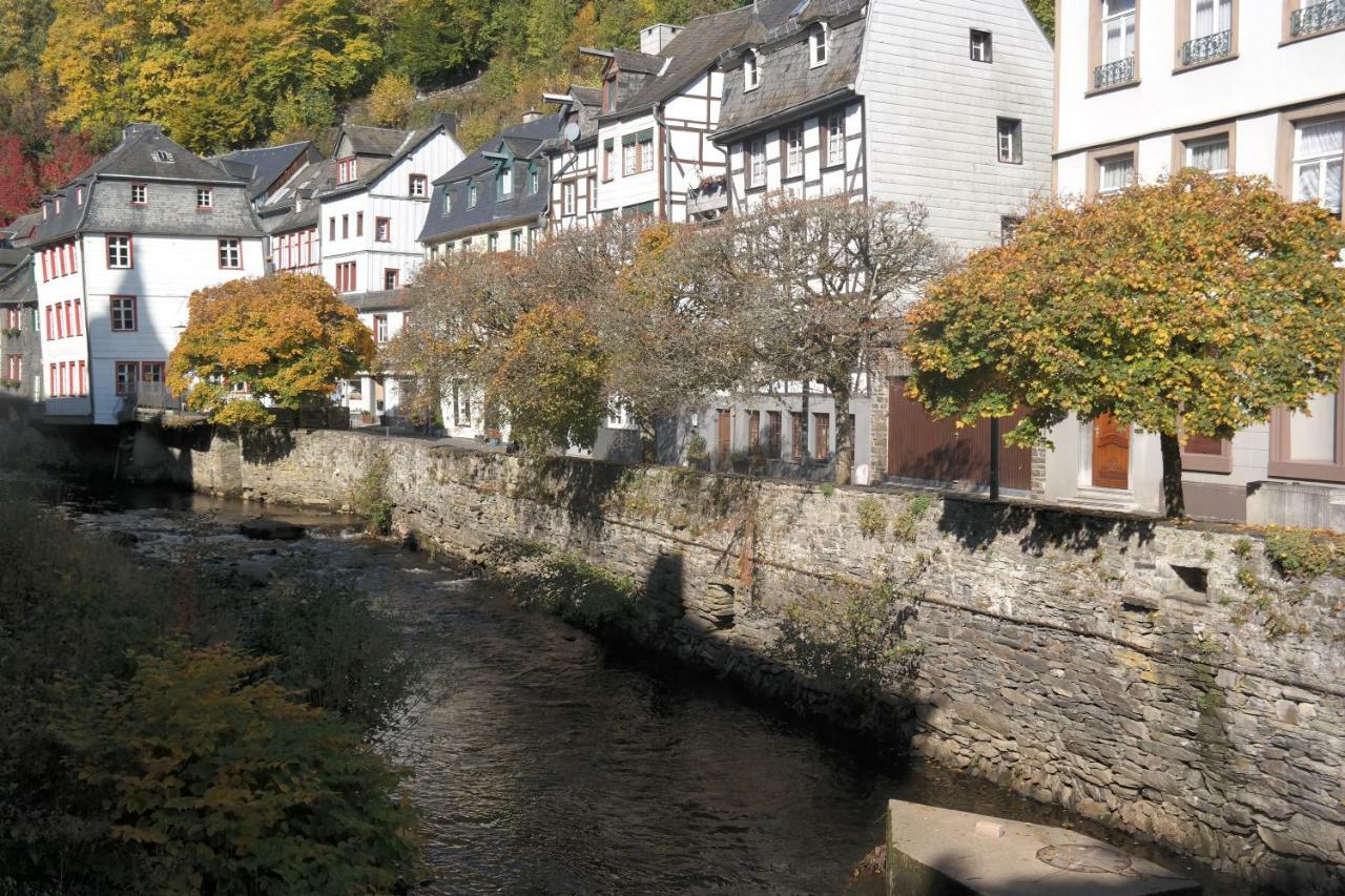 Haus Barkhausen Apartment Monschau Bagian luar foto